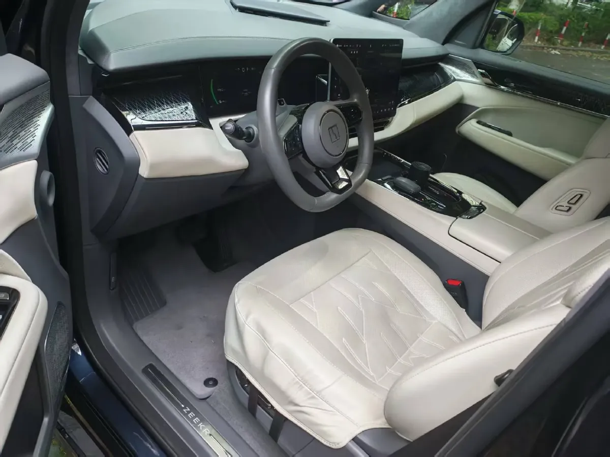 2022 Zeekr 009 BEV 116KWH,autocango,china used car exporter,china ev exporter,chinese used car exporter,chinese used ev exporter