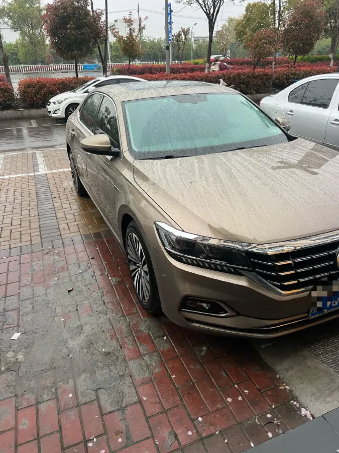 2019 Skoda Kodiak 2.0T 186HP L4 7DCT,autocango,china used car exporter,china ev exporter,chinese used car exporter,chinese used ev exporter