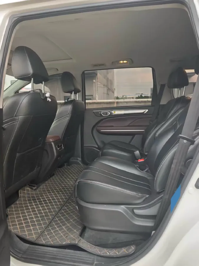 2023 GAC Trumpchi M6 1.5T 177HP L4 7DCT,autocango,china used car exporter,china ev exporter,chinese used car exporter,chinese used ev exporter