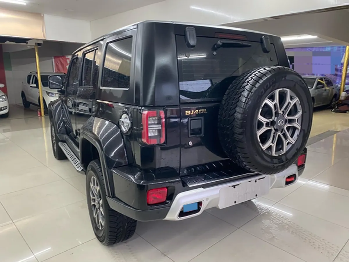 2019 Beijing BJ40 2.0T 218HP L4 6AT,autocango,china used car exporter,china ev exporter,chinese used car exporter,chinese used ev exporter