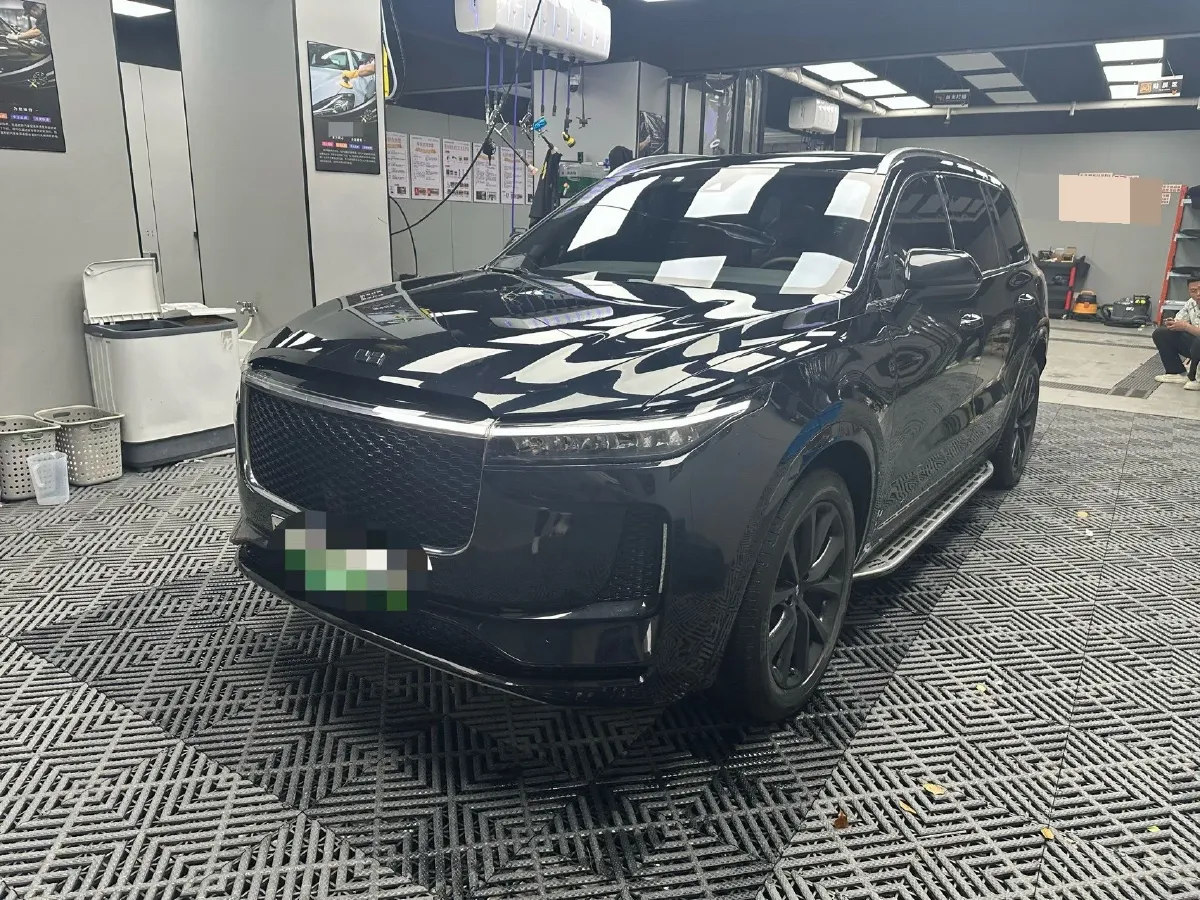 2020 Li ONE Range Extended 131HP REEV 40.5KWH,autocango,china used car exporter,china ev exporter,chinese used car exporter,chinese used ev exporter