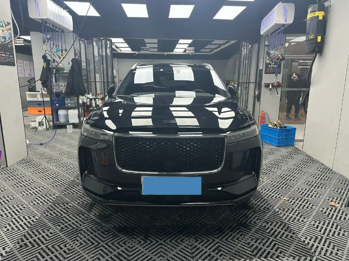 2020 Li ONE Range Extended 131HP REEV 40.5KWH,autocango,china used car exporter,china ev exporter,chinese used car exporter,chinese used ev exporter