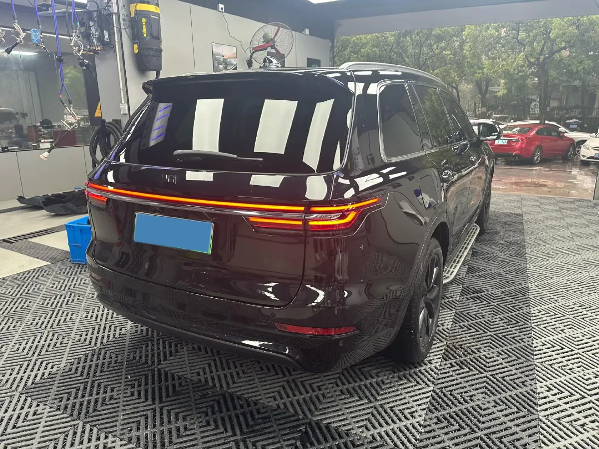 2020 Li ONE Range Extended 131HP REEV 40.5KWH,autocango,china used car exporter,china ev exporter,chinese used car exporter,chinese used ev exporter