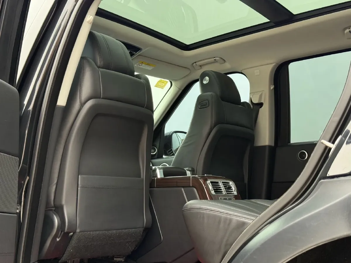 2017 Land Rover Range Rover 3.0T 381HP V6 8AT,autocango,china used car exporter,china ev exporter,chinese used car exporter,chinese used ev exporter