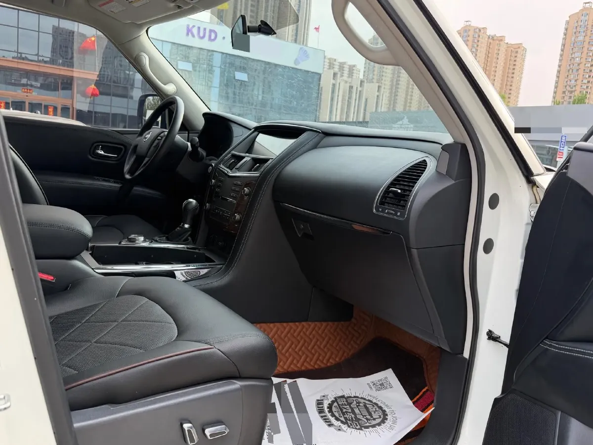 2018 Nissan Patrol 4.0L 279HP V6 7AT,autocango,china used car exporter,china ev exporter,chinese used car exporter,chinese used ev exporter