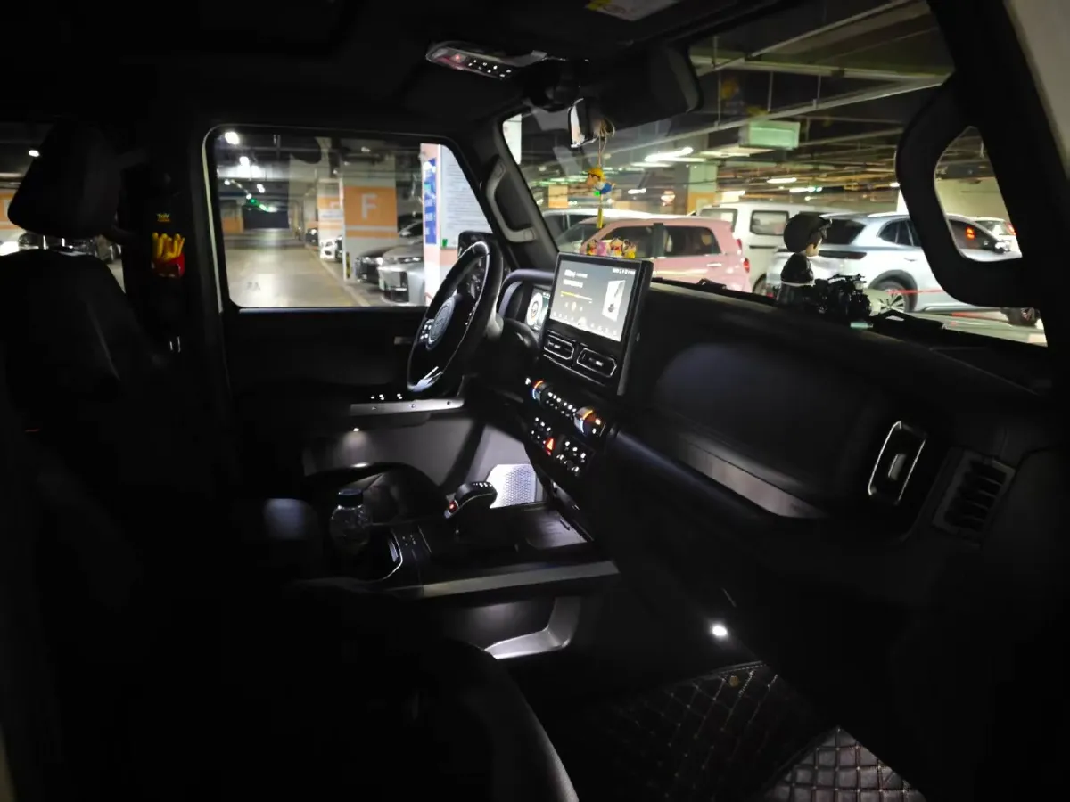 2024 212 212 T01 2.0T 252HP L4 8AT,autocango,china used car exporter,china ev exporter,chinese used car exporter,chinese used ev exporter