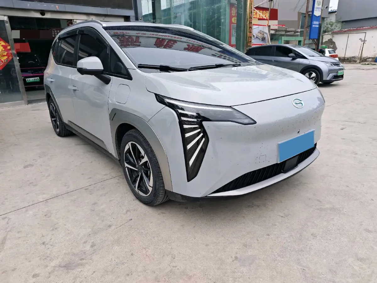 2024 Leapmotor C11 1.5L 95HP L4 REEV 43.74KWH,autocango,china used car exporter,china ev exporter,chinese used car exporter,chinese used ev exporter