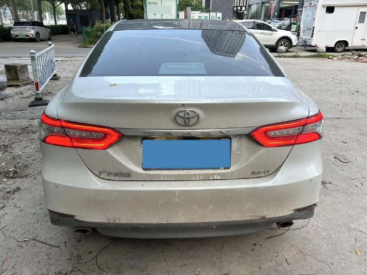 2019 Toyota Camry 2.5L 209HP L4 8AT,autocango,china used car exporter,china ev exporter,chinese used car exporter,chinese used ev exporter