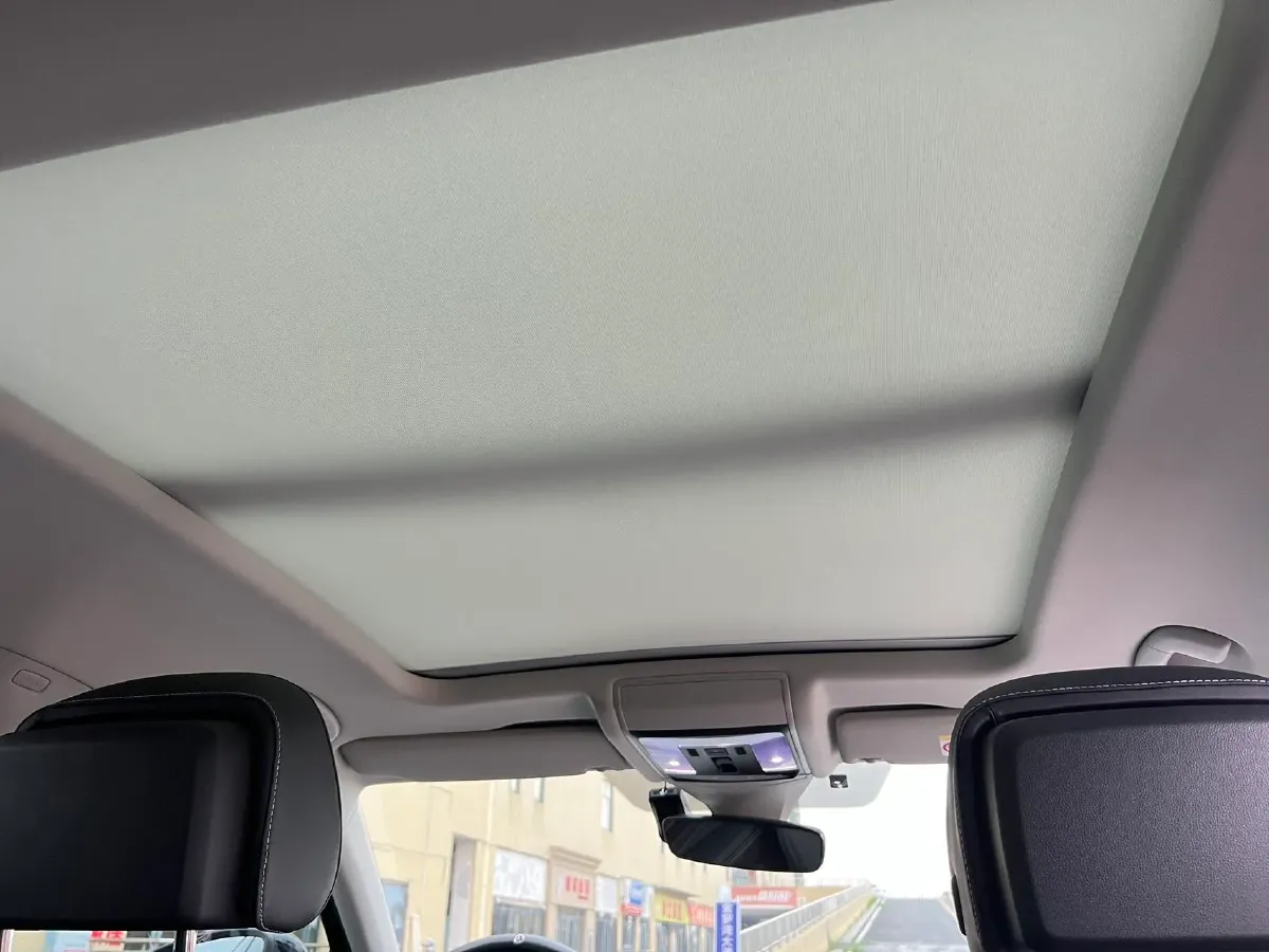 2025 Volkswagen Passat 2.0T 220HP L4 7DCT,autocango,china used car exporter,china ev exporter,chinese used car exporter,chinese used ev exporter