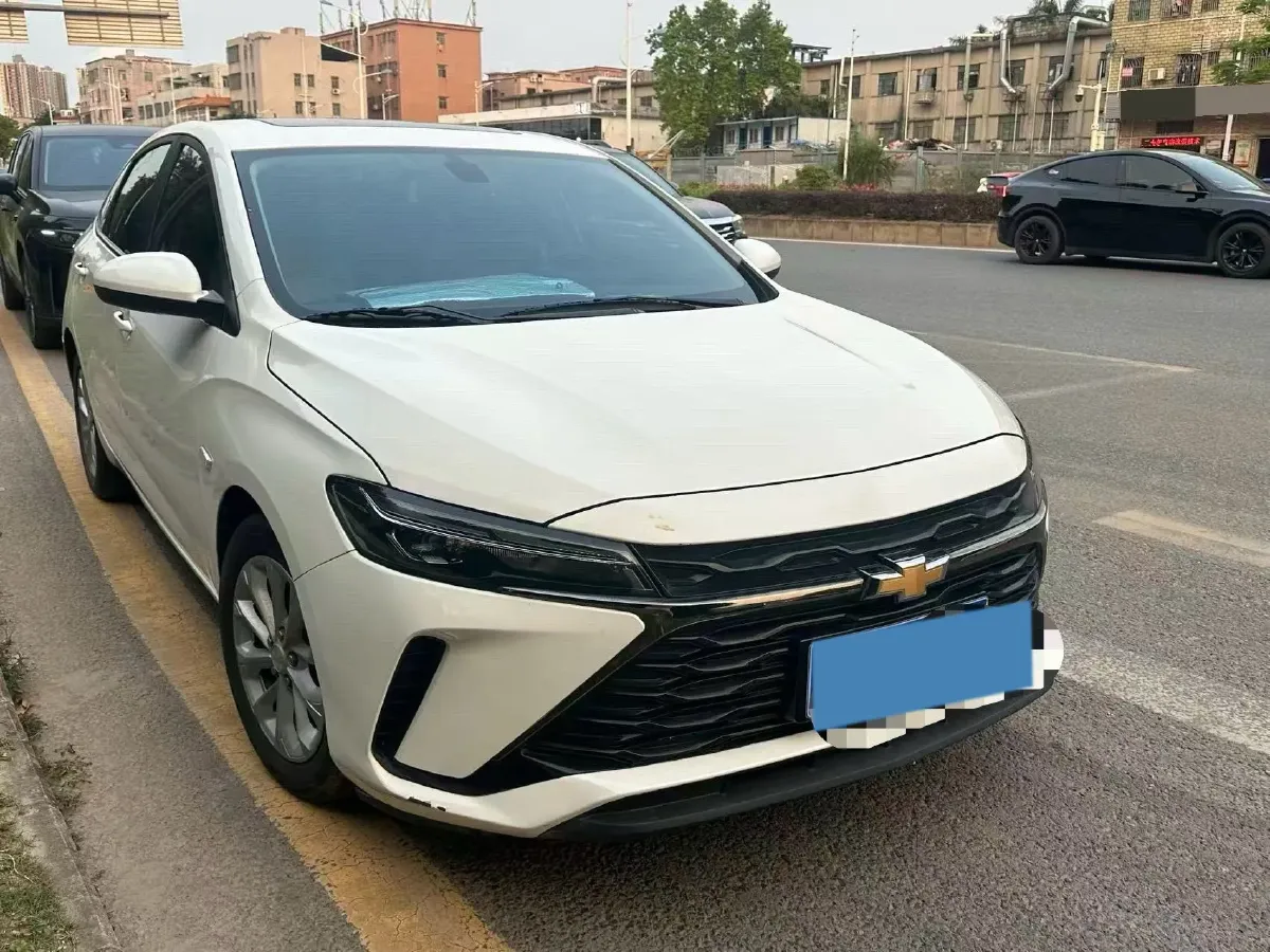 2023 Chevrolet Monza 1.5L 113HP L4 6DCT,autocango,china used car exporter,china ev exporter,chinese used car exporter,chinese used ev exporter