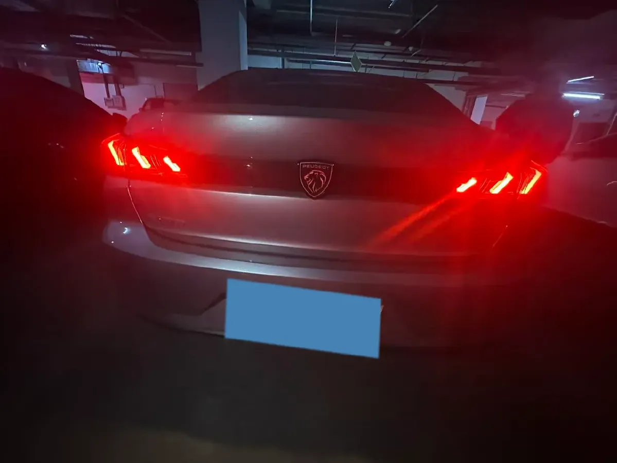 2024 Peugeot 408 1.5T 173HP L4 6AT,autocango,china used car exporter,china ev exporter,chinese used car exporter,chinese used ev exporter