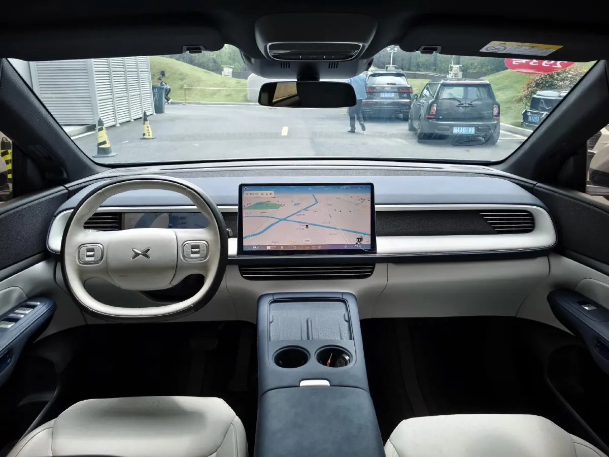 2023 Xpeng G6 BEV 66KWH,autocango,china used car exporter,china ev exporter,chinese used car exporter,chinese used ev exporter