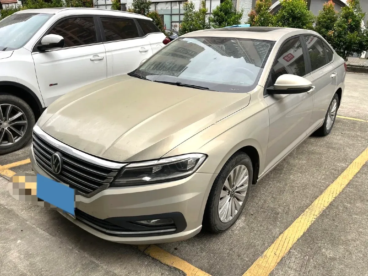 2021 Volkswagen Sagitar 1.2T 116HP L4 5MT,autocango,china used car exporter,china ev exporter,chinese used car exporter,chinese used ev exporter
