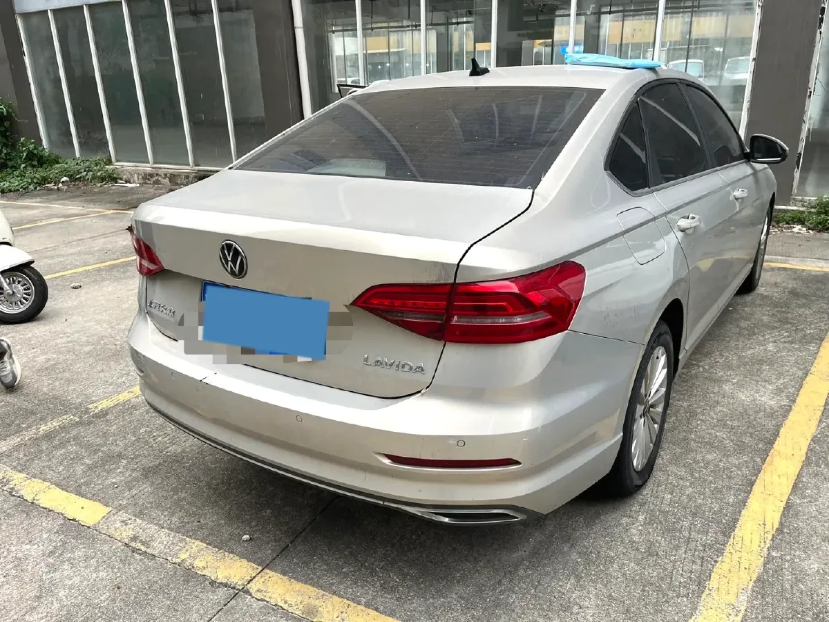 2021 Volkswagen Sagitar 1.2T 116HP L4 5MT,autocango,china used car exporter,china ev exporter,chinese used car exporter,chinese used ev exporter