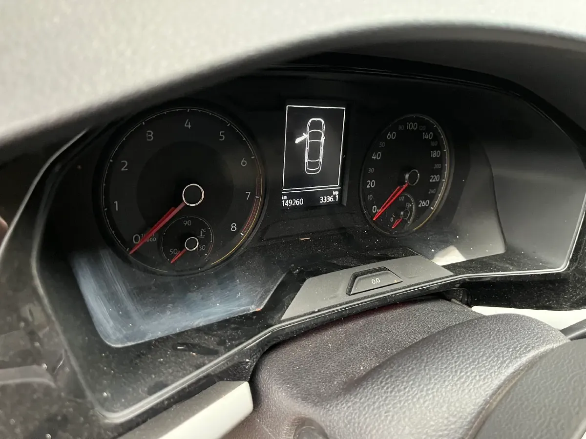 2021 Volkswagen Sagitar 1.2T 116HP L4 5MT,autocango,china used car exporter,china ev exporter,chinese used car exporter,chinese used ev exporter