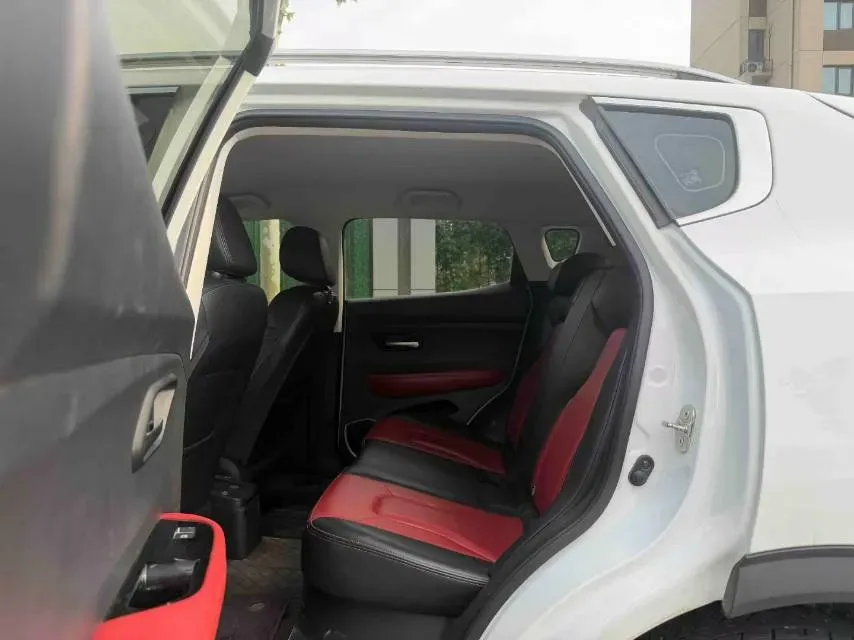 2018 Haval H2s 1.5T 150HP L4 6MT,autocango,china used car exporter,china ev exporter,chinese used car exporter,chinese used ev exporter