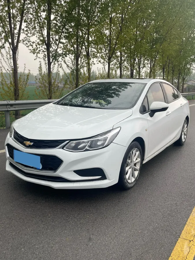 2018 Chevrolet Cruze 1.5L 114HP L4 6AT,autocango,china used car exporter,china ev exporter,chinese used car exporter,chinese used ev exporter