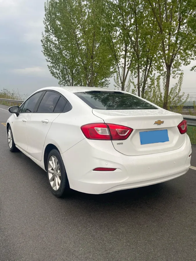 2018 Chevrolet Cruze 1.5L 114HP L4 6AT,autocango,china used car exporter,china ev exporter,chinese used car exporter,chinese used ev exporter