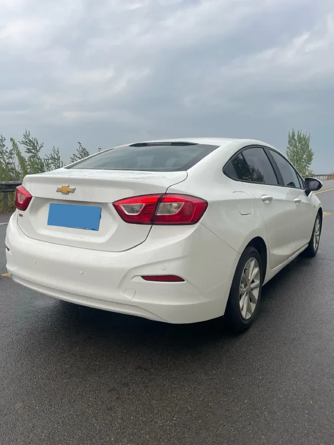 2018 Chevrolet Cruze 1.5L 114HP L4 6AT,autocango,china used car exporter,china ev exporter,chinese used car exporter,chinese used ev exporter