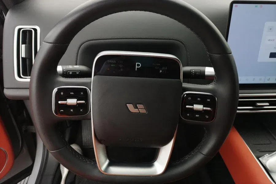 2025 Li L9 Range Extended 154HP REEV,autocango,china used car exporter,china ev exporter,chinese used car exporter,chinese used ev exporter