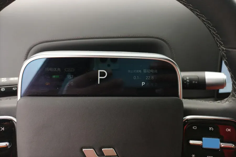 2025 Li L9 Range Extended 154HP REEV,autocango,china used car exporter,china ev exporter,chinese used car exporter,chinese used ev exporter