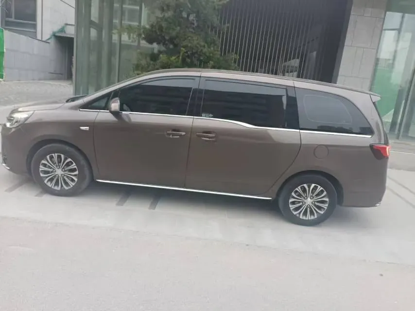 2018 Buick GL8 2.0T 260HP L4 6AT,autocango,china used car exporter,china ev exporter,chinese used car exporter,chinese used ev exporter