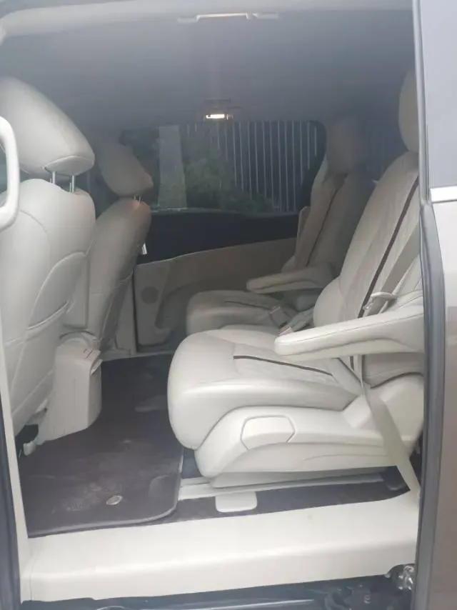 2018 Buick GL8 2.0T 260HP L4 6AT,autocango,china used car exporter,china ev exporter,chinese used car exporter,chinese used ev exporter