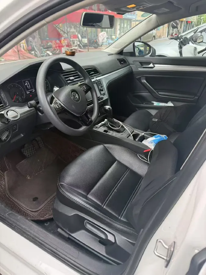 2019 Volkswagen T-Cross 1.4T 150HP L4 7DCT,autocango,china used car exporter,china ev exporter,chinese used car exporter,chinese used ev exporter