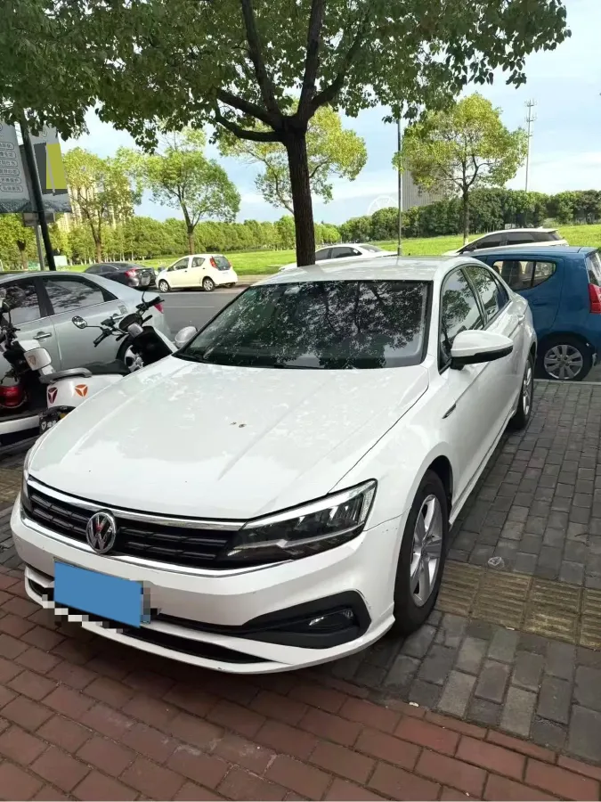 2019 Volkswagen T-Cross 1.4T 150HP L4 7DCT,autocango,china used car exporter,china ev exporter,chinese used car exporter,chinese used ev exporter