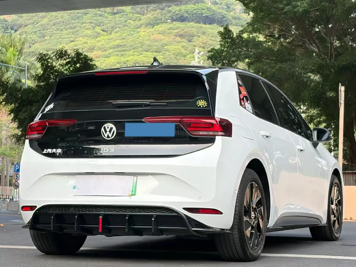 2025 Volkswagen ID.3 BEV 52.8KWH,autocango,china used car exporter,china ev exporter,chinese used car exporter,chinese used ev exporter