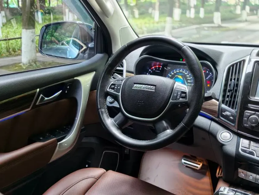 2017 Haval H9 2.0T 252HP L4 8AT,autocango,china used car exporter,china ev exporter,chinese used car exporter,chinese used ev exporter