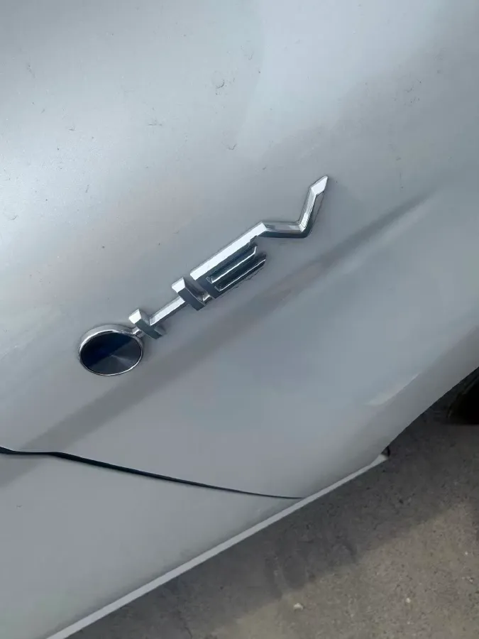 2024 Toyota Camry 2.0L 152HP L4 E-CVT Hybrid,autocango,china used car exporter,china ev exporter,chinese used car exporter,chinese used ev exporter