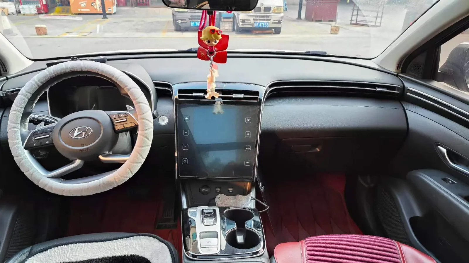 2023 Hyundai Tucson 1.5T 200HP L4 8AT,autocango,china used car exporter,china ev exporter,chinese used car exporter,chinese used ev exporter