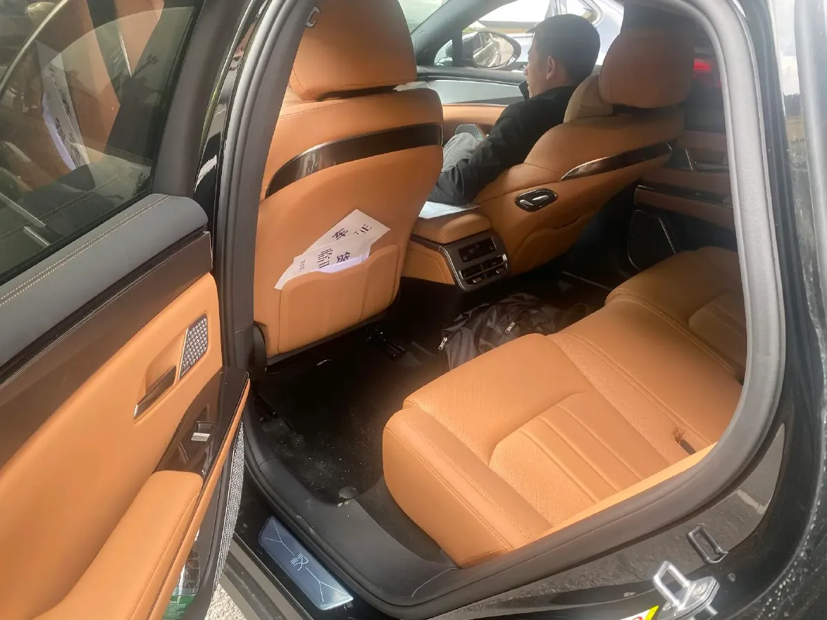 2025 BYD HanL BEV,autocango,china used car exporter,china ev exporter,chinese used car exporter,chinese used ev exporter