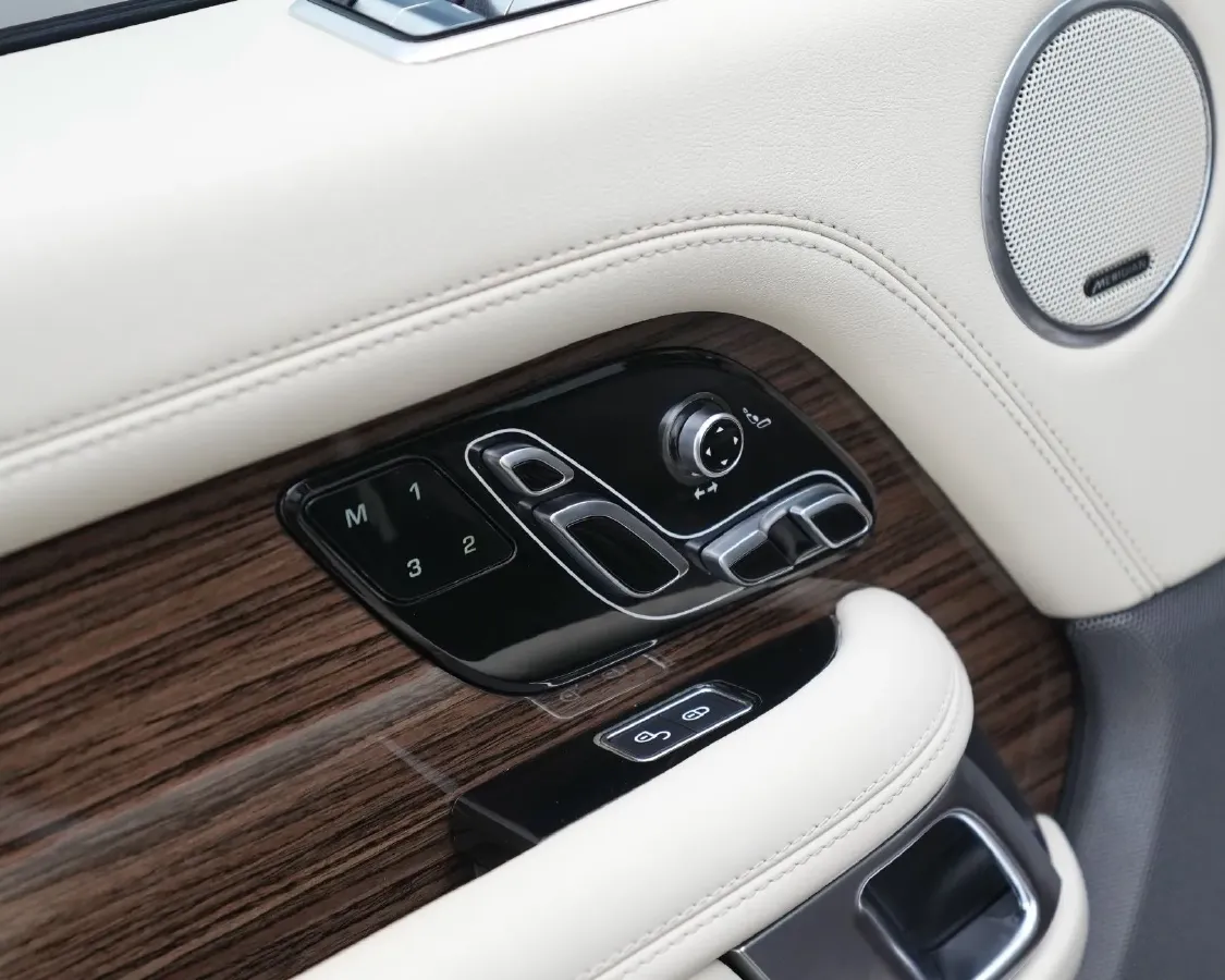 2019 Land Rover Range Rover 3.0T 381HP V6 8AT,autocango,china used car exporter,china ev exporter,chinese used car exporter,chinese used ev exporter