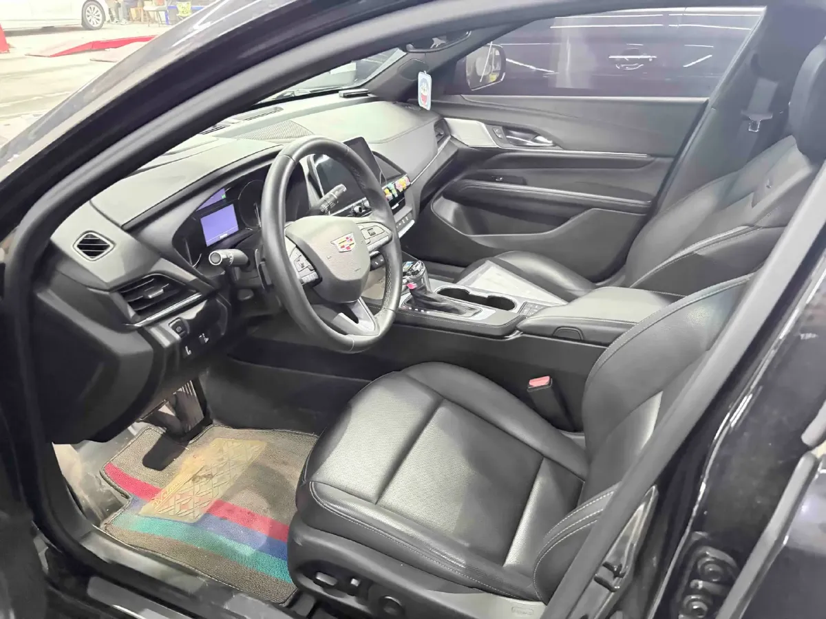 2021 Cadillac CT4 2.0T 237HP L4 8AT,autocango,china used car exporter,china ev exporter,chinese used car exporter,chinese used ev exporter