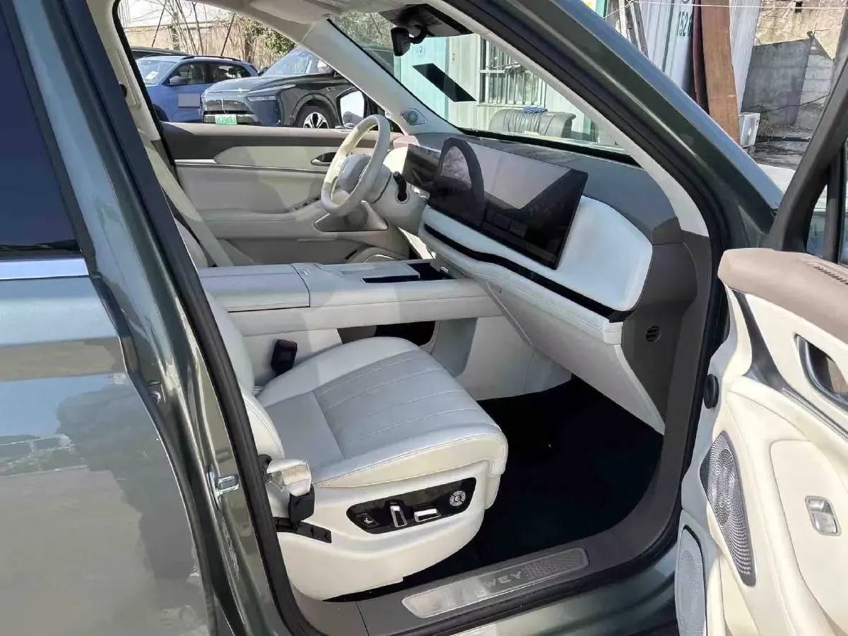 2025 WEY BlueMountain 1.5T 170HP L4 4DHT PHEV 44.5KWH,autocango,china used car exporter,china ev exporter,chinese used car exporter,chinese used ev exporter