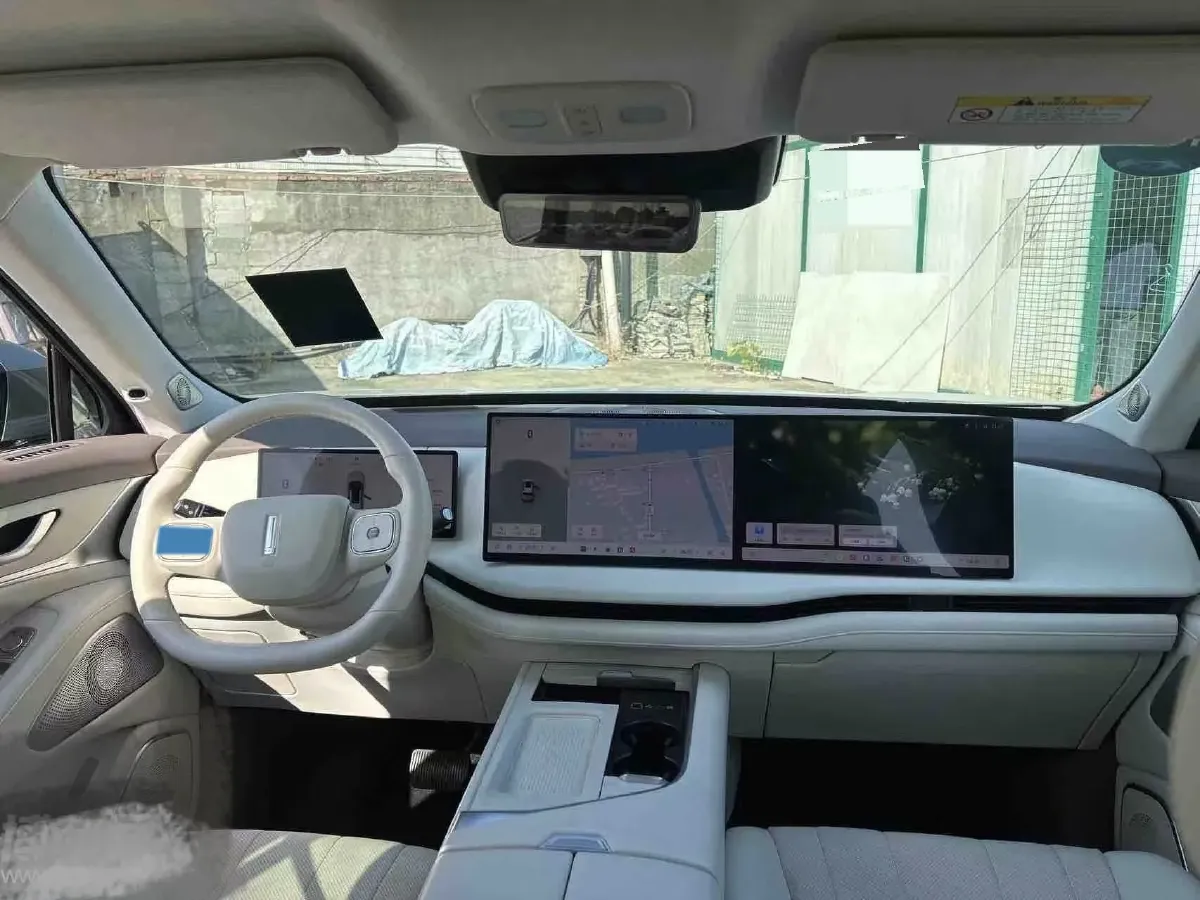 2025 WEY BlueMountain 1.5T 170HP L4 4DHT PHEV 44.5KWH,autocango,china used car exporter,china ev exporter,chinese used car exporter,chinese used ev exporter