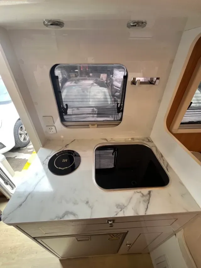 2019 MAXUS XinTu V80 2.5T 136HP L4 6AMT,autocango,china used car exporter,china ev exporter,chinese used car exporter,chinese used ev exporter