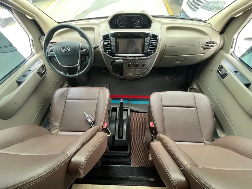 2019 MAXUS XinTu V80 2.5T 136HP L4 6AMT,autocango,china used car exporter,china ev exporter,chinese used car exporter,chinese used ev exporter