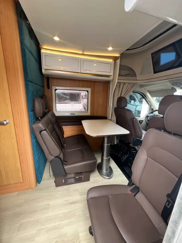 2019 MAXUS XinTu V80 2.5T 136HP L4 6AMT,autocango,china used car exporter,china ev exporter,chinese used car exporter,chinese used ev exporter