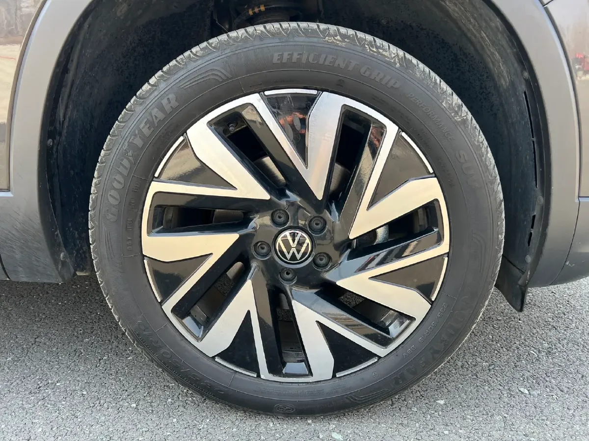 2023 Volkswagen Tayron 1.4T 150HP L4 7DCT,autocango,china used car exporter,china ev exporter,chinese used car exporter,chinese used ev exporter