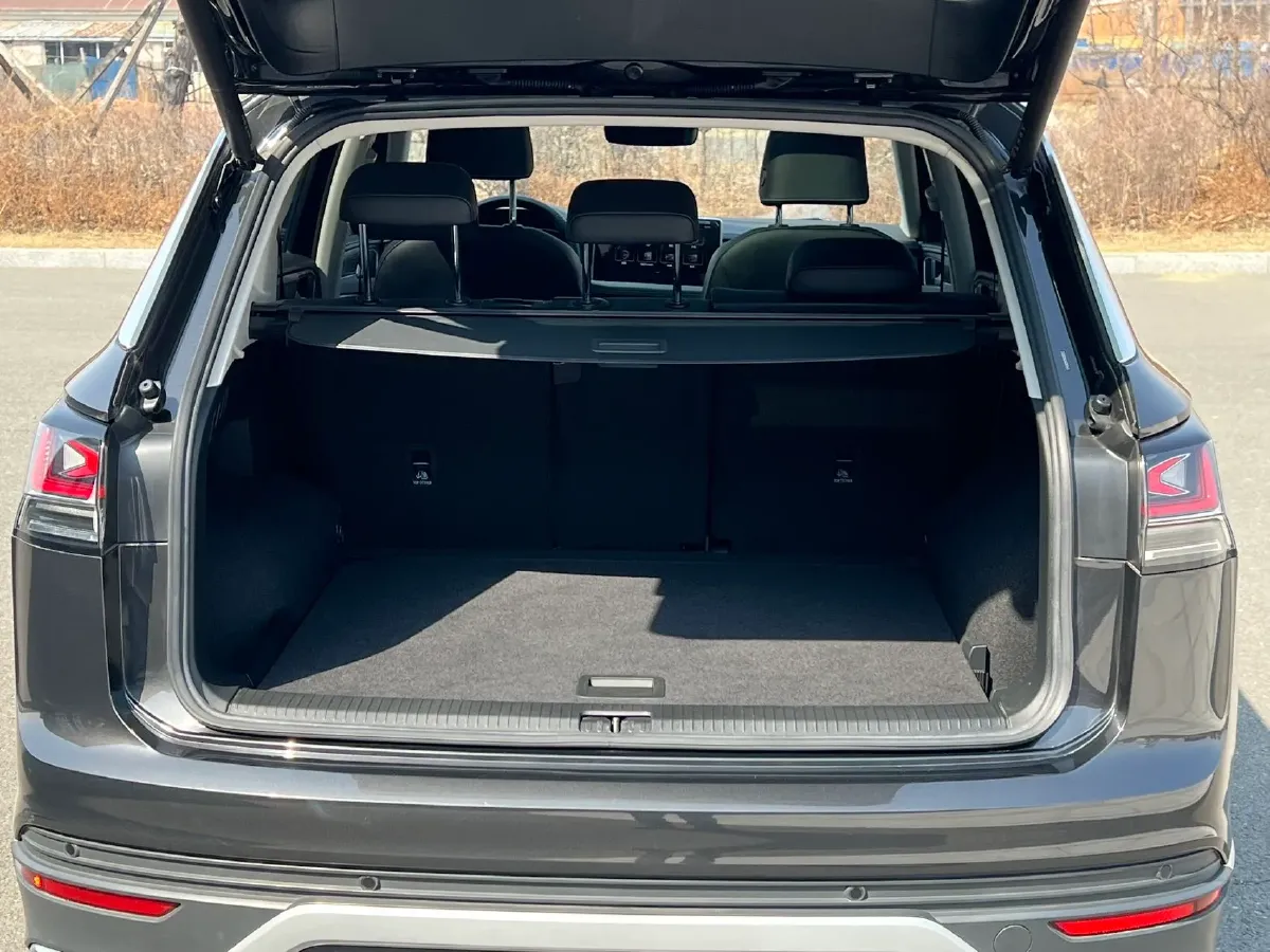 2023 Volkswagen Tayron 1.4T 150HP L4 7DCT,autocango,china used car exporter,china ev exporter,chinese used car exporter,chinese used ev exporter