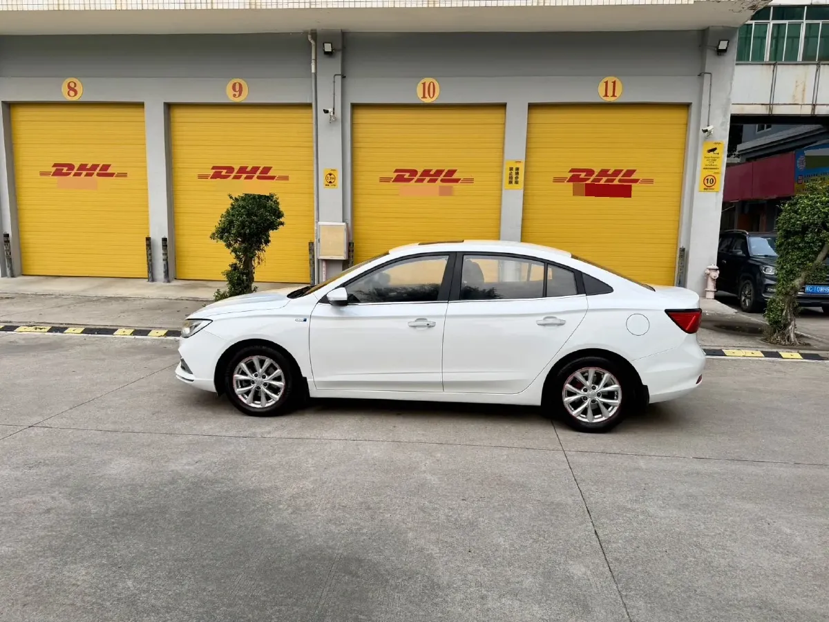 2019 Roewe i5 1.5L 120HP L4 CVT,autocango,china used car exporter,china ev exporter,chinese used car exporter,chinese used ev exporter