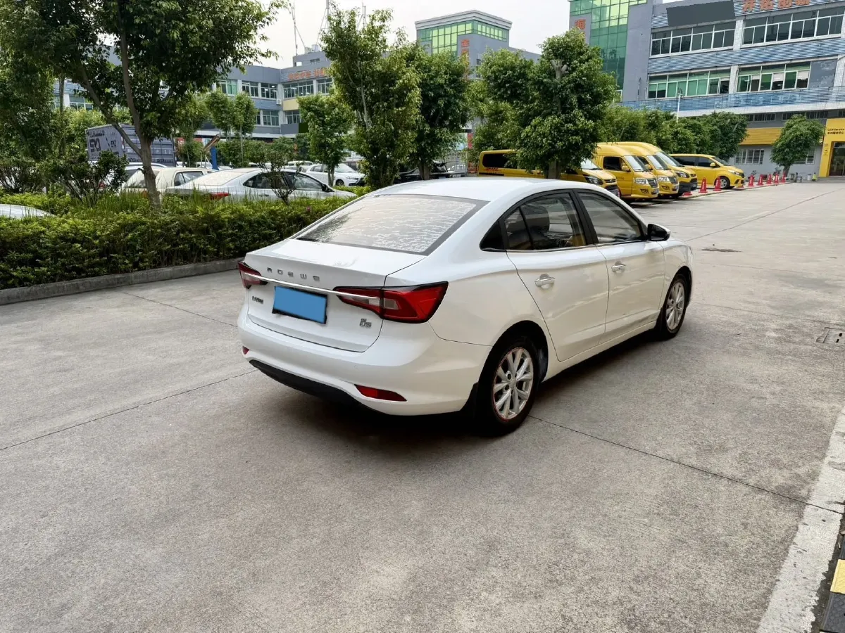 2019 Roewe i5 1.5L 120HP L4 CVT,autocango,china used car exporter,china ev exporter,chinese used car exporter,chinese used ev exporter