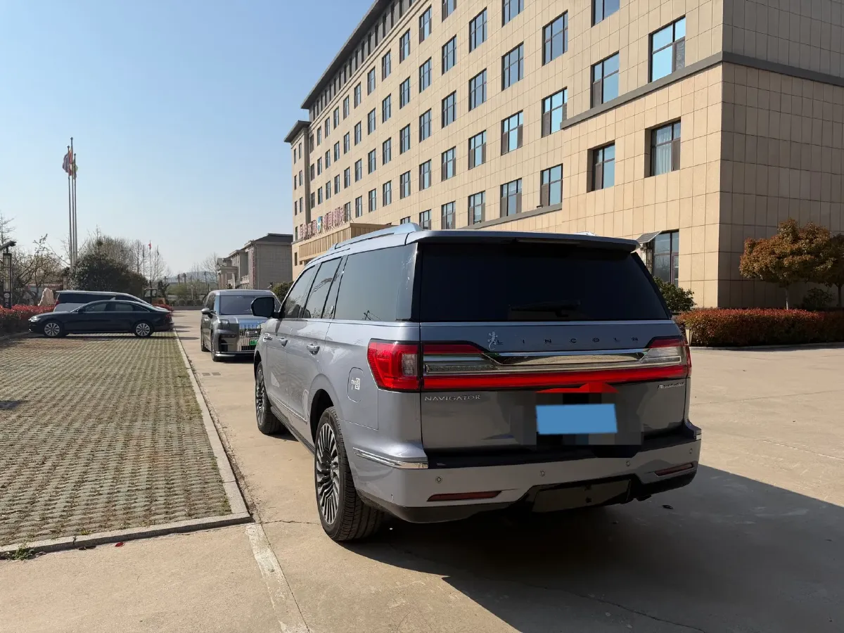 2020 Lincoln Navigator 3.5T 388HP V6 10AT,autocango,china used car exporter,china ev exporter,chinese used car exporter,chinese used ev exporter