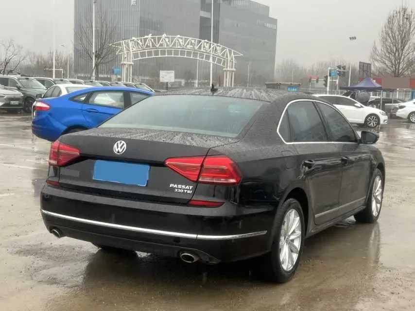 2017 Volkswagen Passat 1.8T 180HP L4 7DCT,autocango,china used car exporter,china ev exporter,chinese used car exporter,chinese used ev exporter