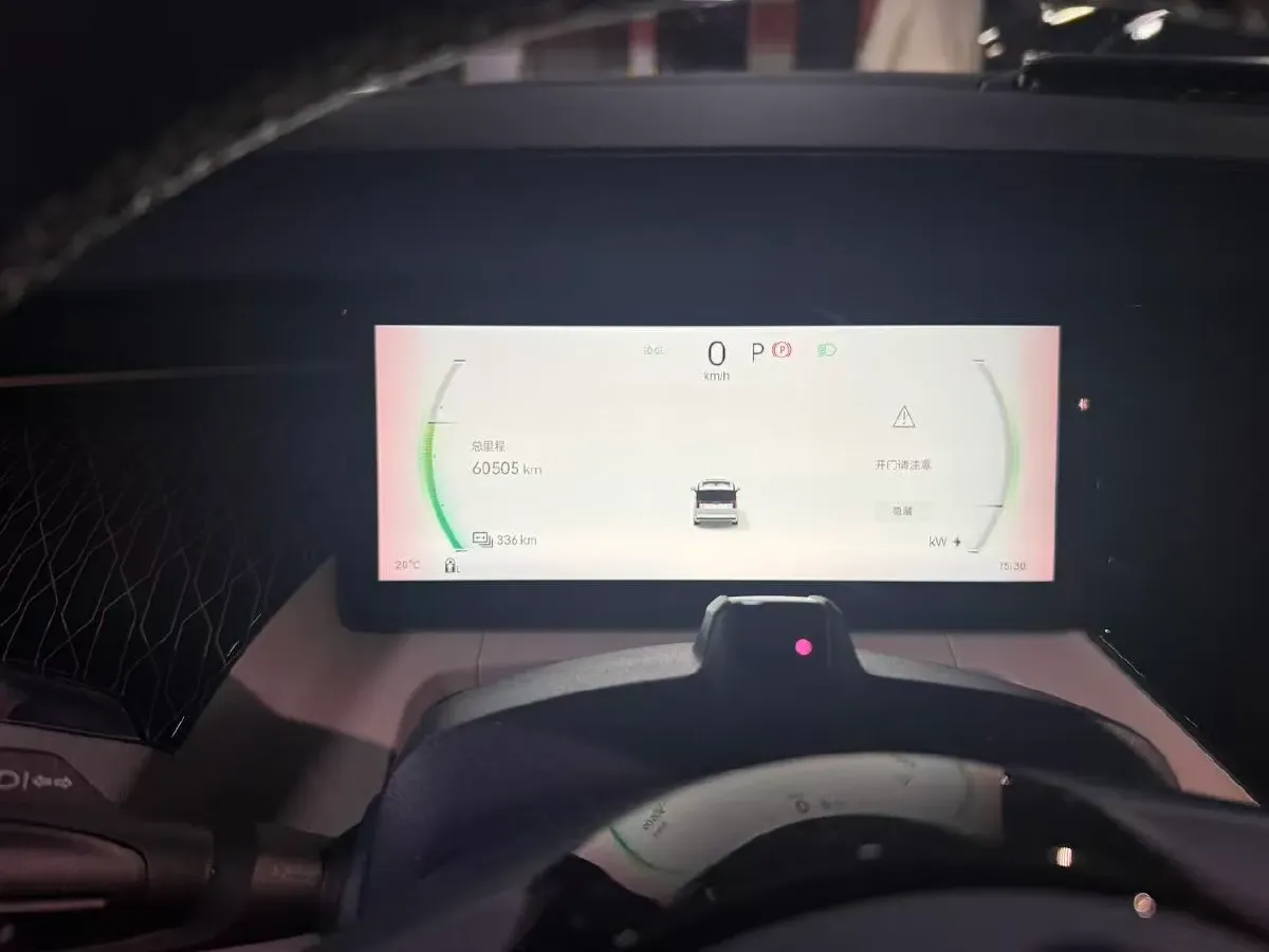 2022 Zeekr 009 BEV 116KWH,autocango,china used car exporter,china ev exporter,chinese used car exporter,chinese used ev exporter