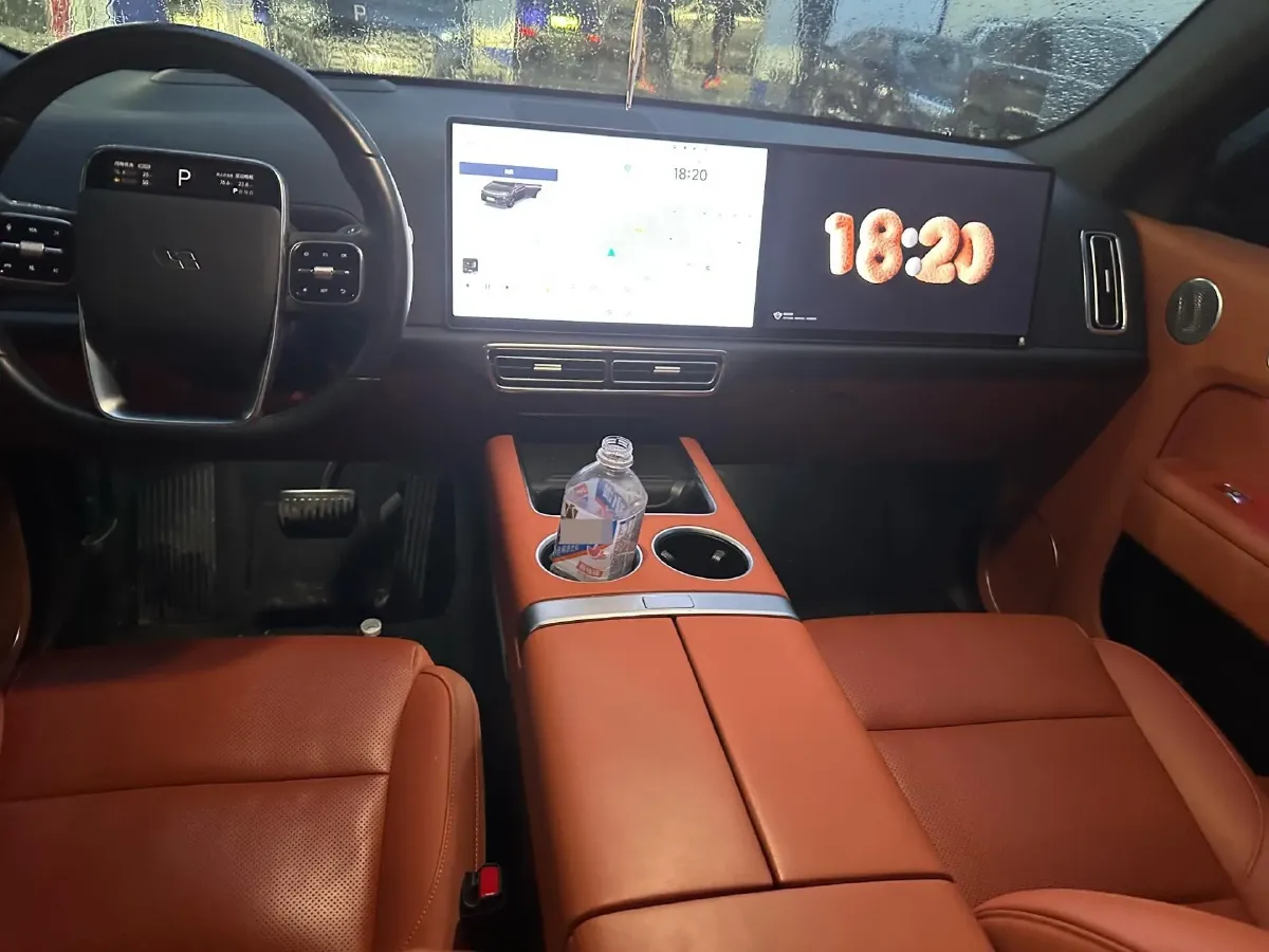 2024 Li L8 Range Extended 154HP REEV 42.8KWH,autocango,china used car exporter,china ev exporter,chinese used car exporter,chinese used ev exporter