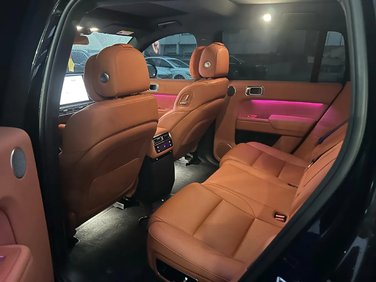 2024 Li L8 Range Extended 154HP REEV 42.8KWH,autocango,china used car exporter,china ev exporter,chinese used car exporter,chinese used ev exporter